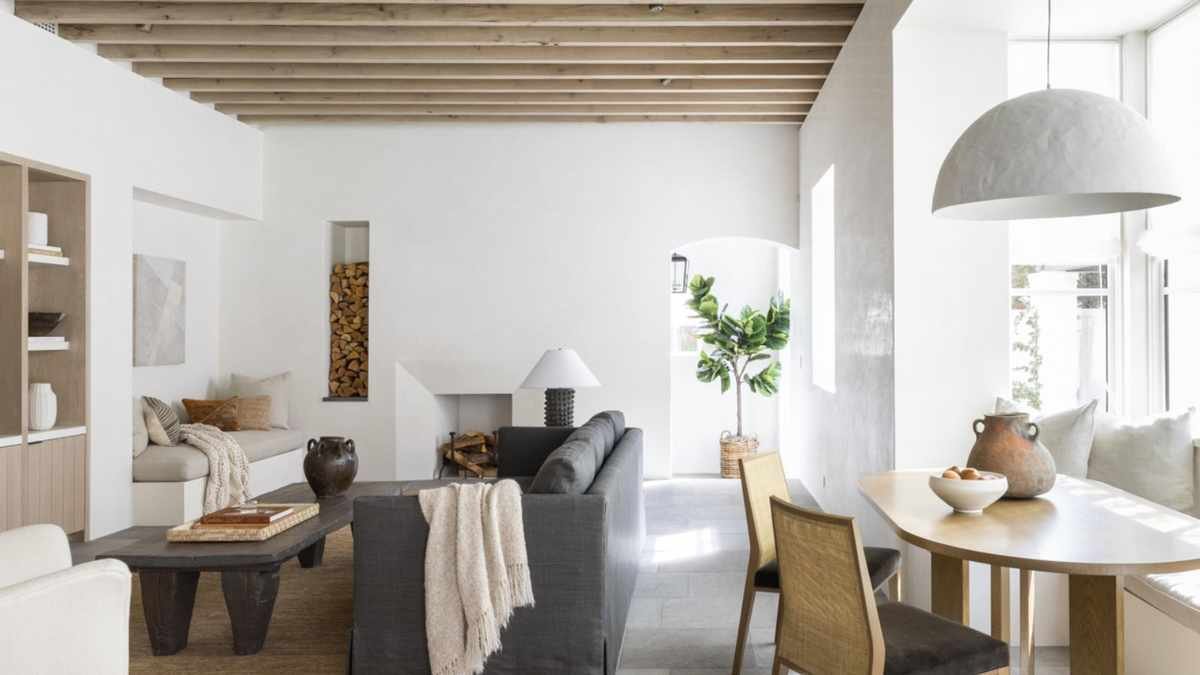 Greek Villa: The Warm White Paint Designers Love for Every Room
