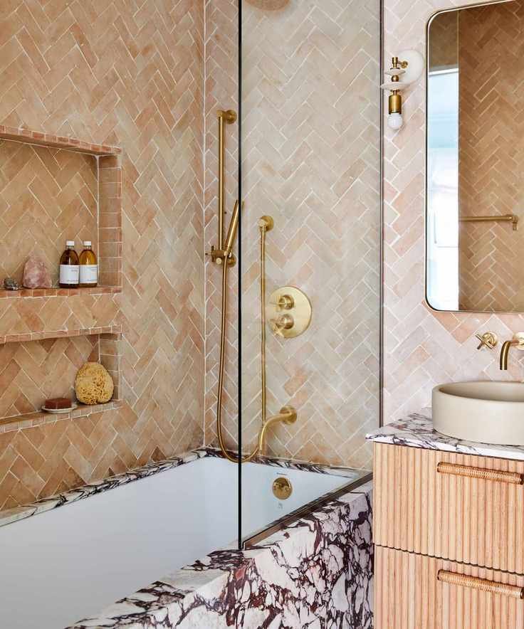 Statement stone bathtub