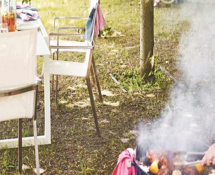 Must-Have Barbecue Gear for Hosting an Unforgettable Summer Cookout