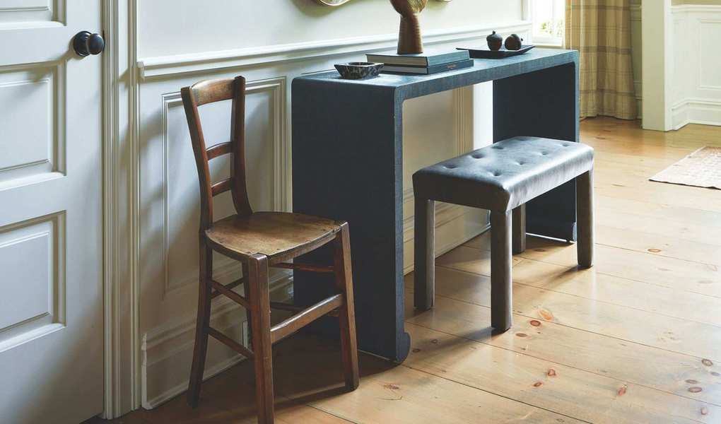 24 Slim Entryway Tables to Elevate Your Hallway Design
