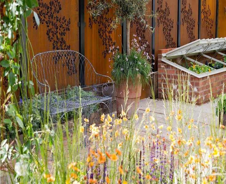 Avoid These 5 Common Mistakes for Backyard Privacy