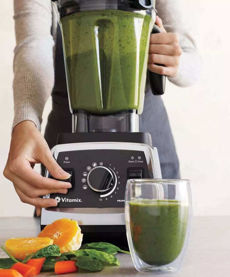 Green juice from a Vitamix blender