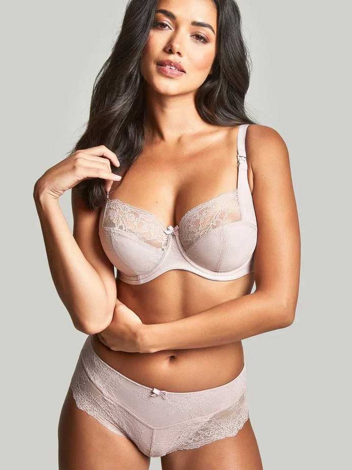 Essential Comfort and Support for Busty Nursing Moms