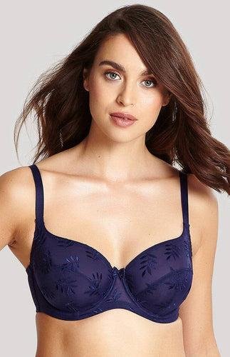 Busty Blooms: Mastering Support for Full Bust Fashion