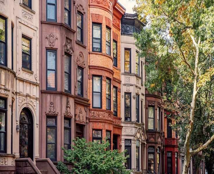 Considering a Historic Home? Weigh the Rewards and Challenges