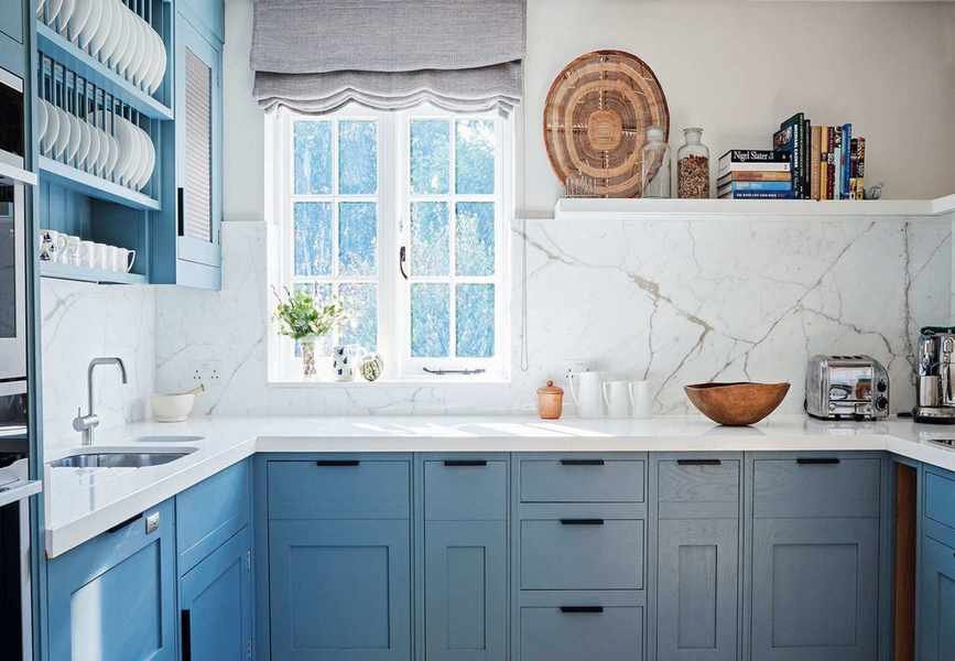 Essential Kitchen Decluttering Checklist: 10 Items to Dispose of Now