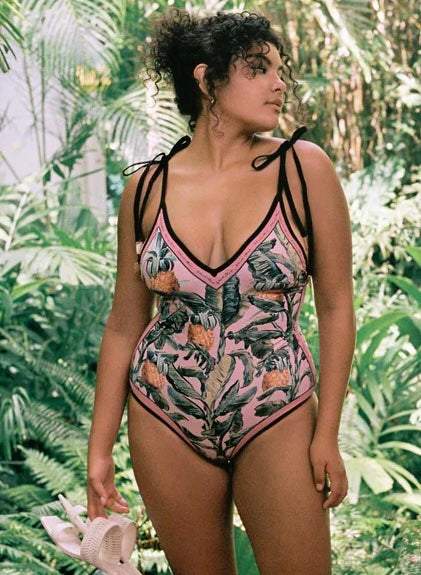 Top Swimsuits for Large Busts: Stylish Options for Comfort