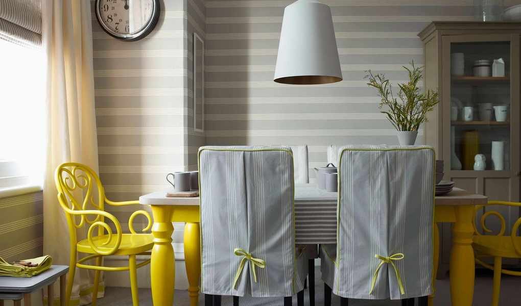 10 Expert Tips for Styling Your Glass-Fronted Display Cabinet