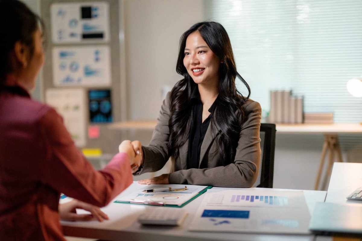 Understanding the Role of a Financial Advisor: Essential Insights