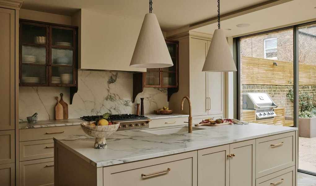 It’s Not the Color, It’s the Finish: Why Your Kitchen Paint Could End Up Looking 'Cheap' – and the Simple Fix