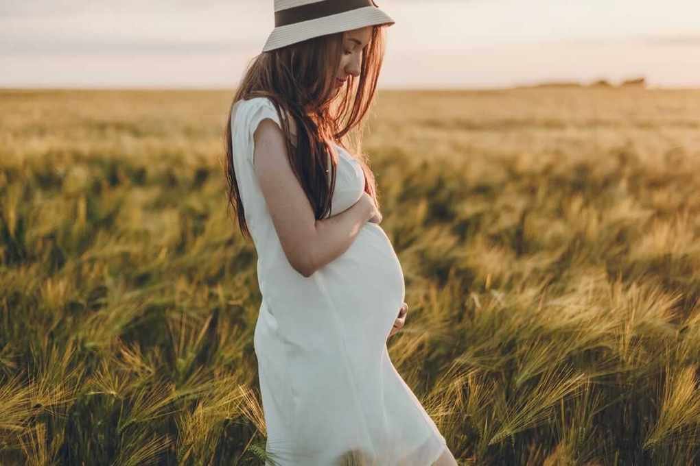 Smart Month-By-Month Savings Tips for Expecting Parents