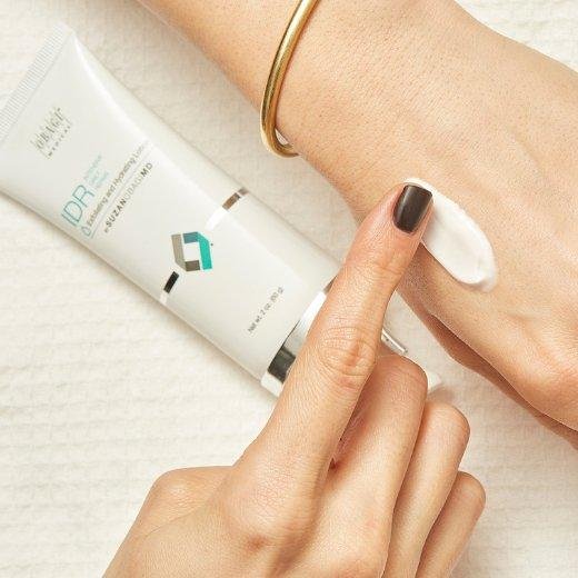 Suzan Obagi Intensive Daily Repair Suzan Obagi Intensive Daily Repair