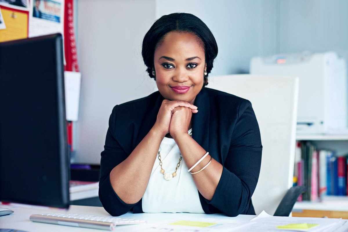 A Week In Her Wallet: How a 56-Year-Old Executive Assistant Managed Her Finances