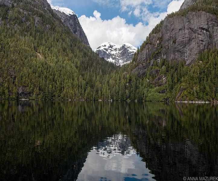 Six Essential Travel Tips for Fall Adventures
