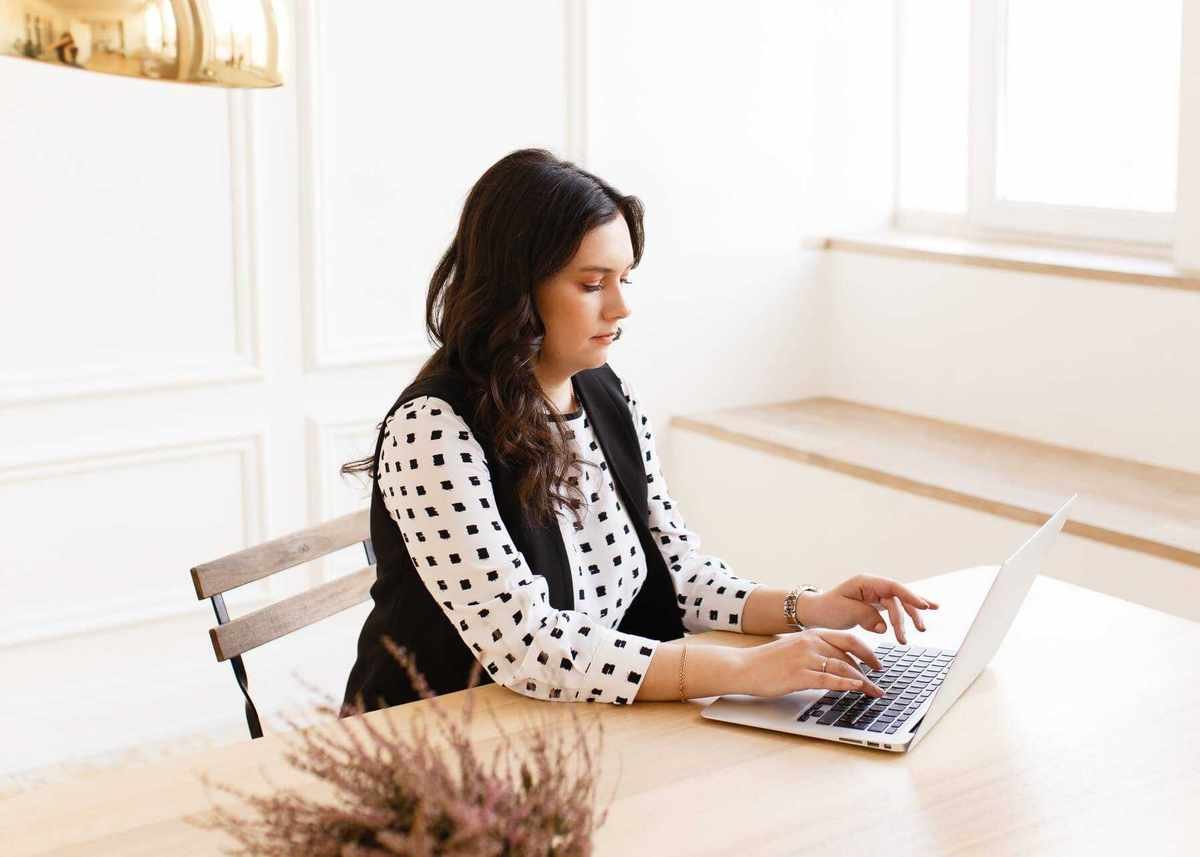 Revamp Your LinkedIn Profile to Stand Out After a Job Loss
