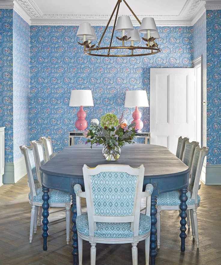 Blue monochrome dining room