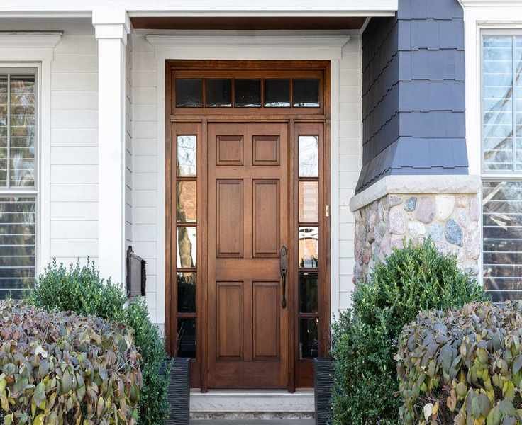 5 Simple Ways to Upgrade Your Front Door for a Luxurious Look