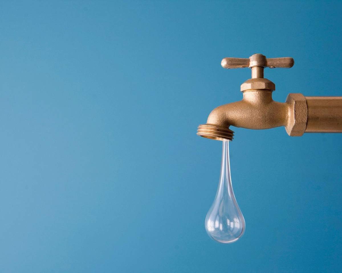 How to Repair a Leaky Faucet: A Step-by-Step Guide for Homeowners