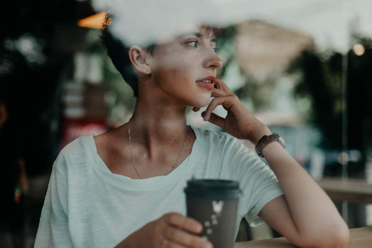 Feeling Stuck at Work? 8 Reasons to Consider Quitting and Solutions
