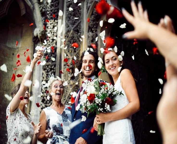 Understanding Wedding Guest Expenses and Smart Saving Tips