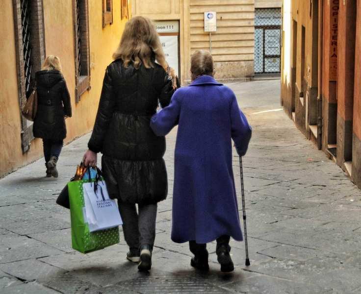 Avoiding Financial Pitfalls: Key Money Mistakes in Your 20s, 30s, and 40s