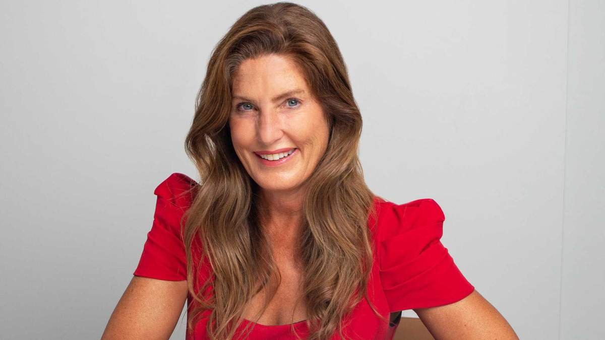 Mastering Negotiation Skills Through Poker with Erin Lydon