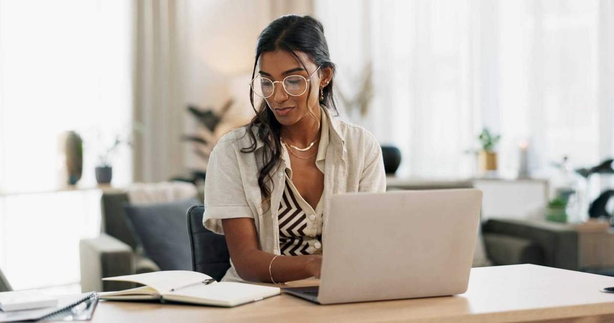 Using AI for Your Job Search: Is a ChatGPT Resume Worth It?