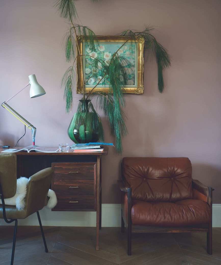 farrow and ball pink room with mid century modern furniture accents