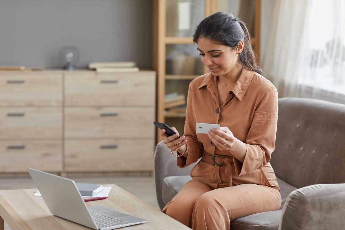 Four Essential Financial Priorities You Should Maintain
