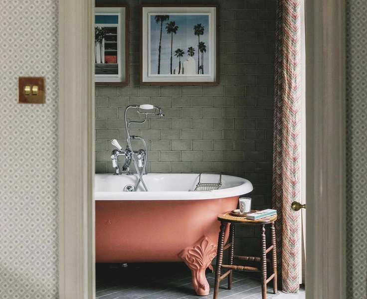Stylish Subway Bathroom Tile Ideas: 10 Creative Designs for Your Space