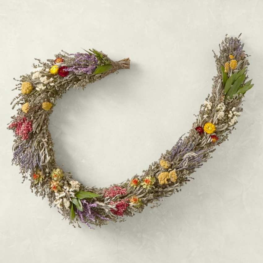Dried flower garland
