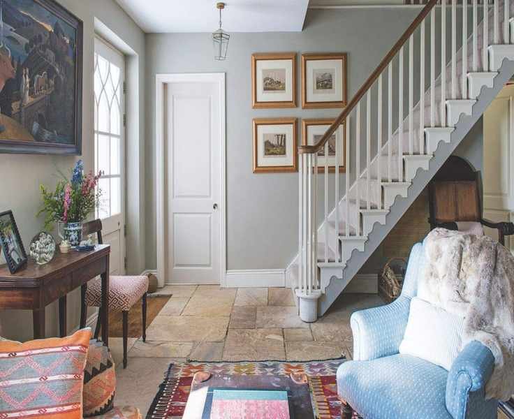 Eliminate Musty Odors in Your Entryway: 7 Effective Solutions