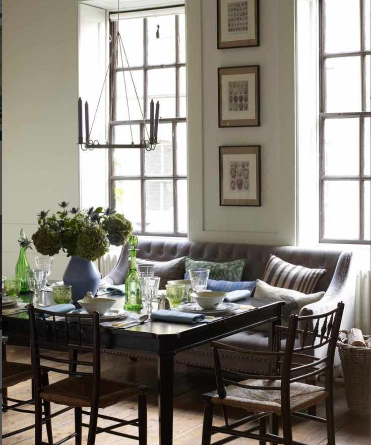 Set dining room, table and sofa