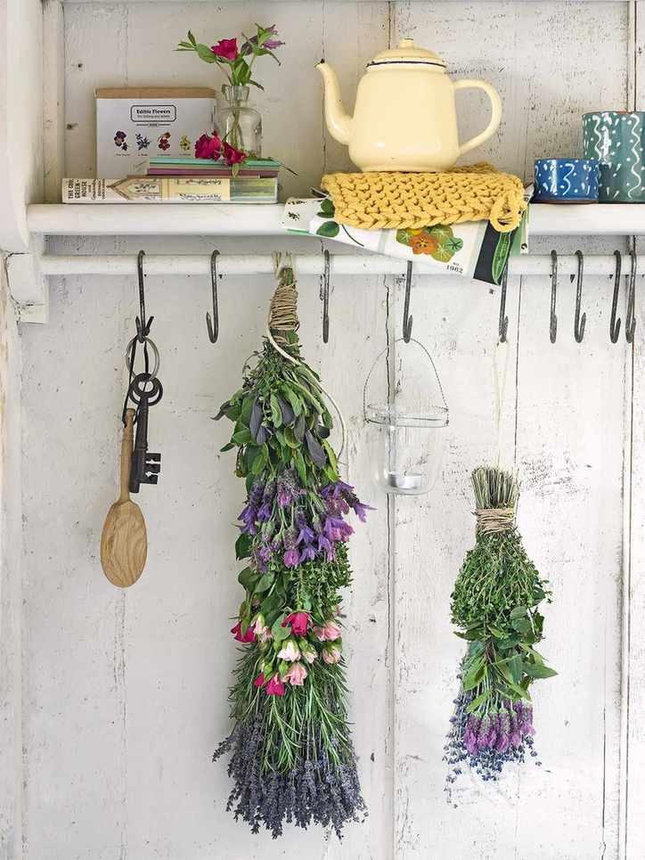 drying lavender