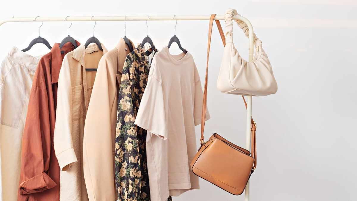 10 Creative Storage Solutions for Your Purse Collection