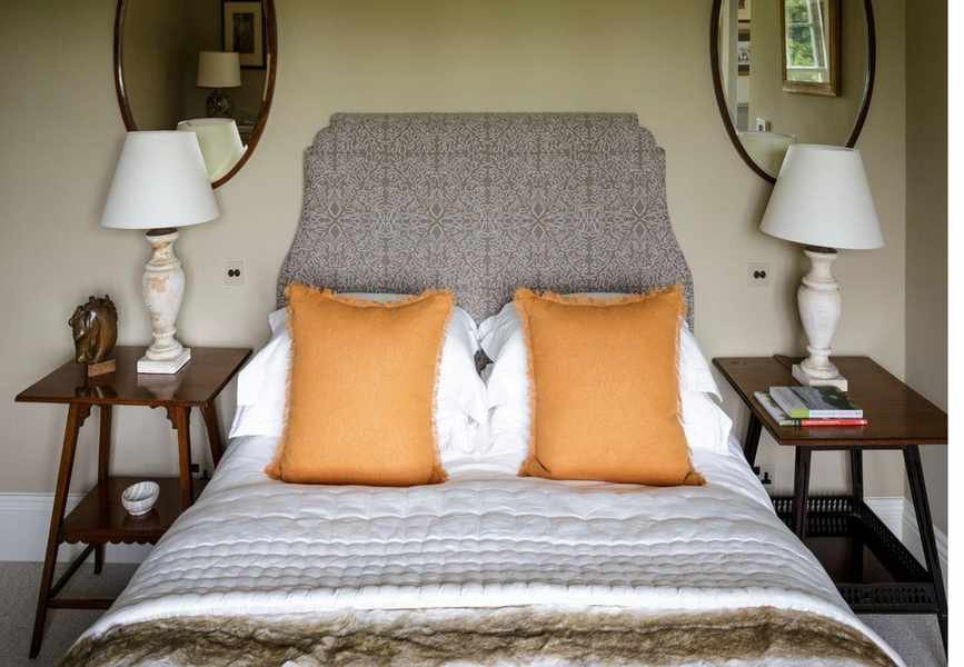 5 Creative Ways to Repurpose Old Bed Sheets for Home Organization