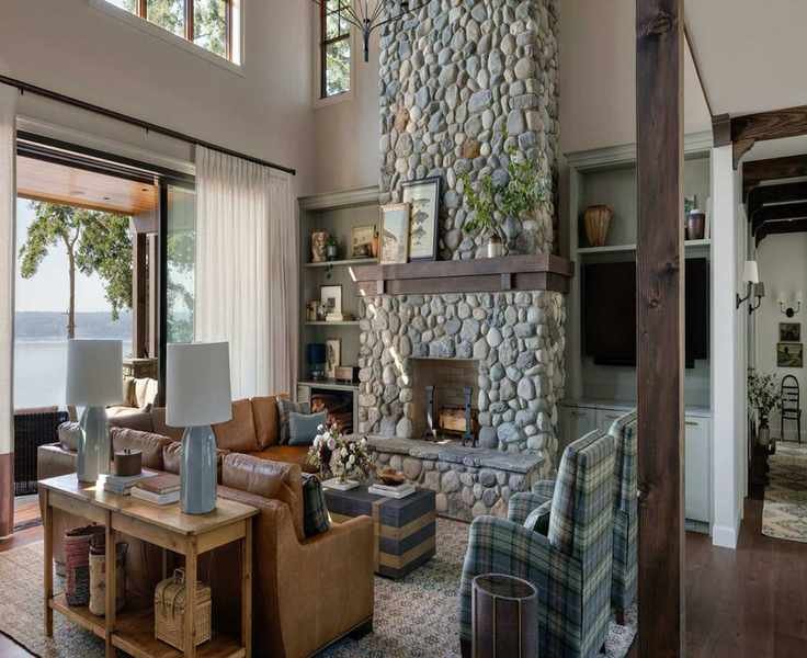 A Charming Vacation Home in the Pacific Northwest Blends Modern and Classic Design