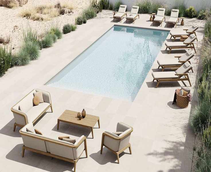 4 Effective Ways to Prevent Teak Furniture from Sun Bleaching